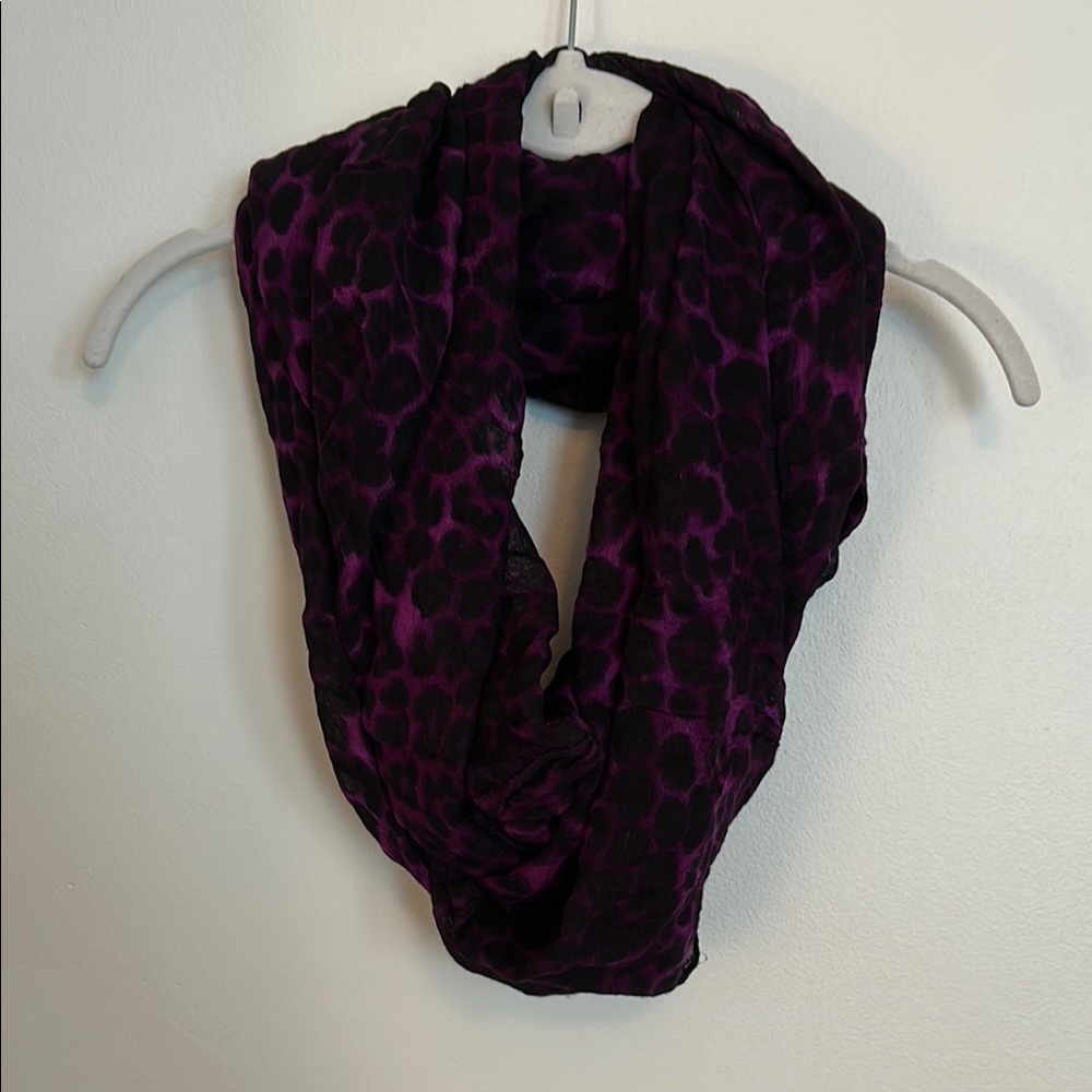 Express Purple Leopard Print Scarf